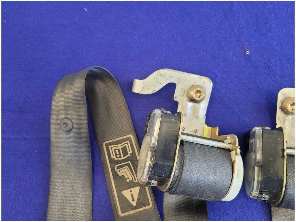 1999 - 2004 Ford Mustang GT Coupe Rear Seat Belts Retractor Charcoal 2675 - The Parts Farm