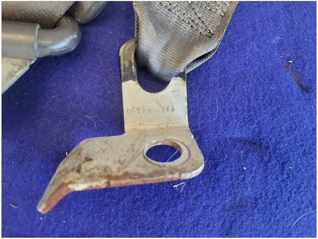 1999 - 2004 Ford Mustang GT Coupe Rear Seat Belts Retractor Charcoal 2675 - The Parts Farm