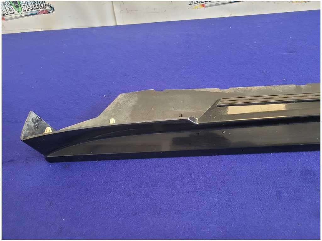 1999 - 2004 Ford Mustang GT Passenger Lower Rocker Molding Panel Paint UA 2675 - The Parts Farm