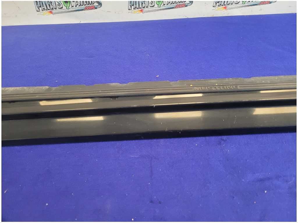 1999 - 2004 Ford Mustang GT Passenger Lower Rocker Molding Panel Paint UA 2675 - The Parts Farm