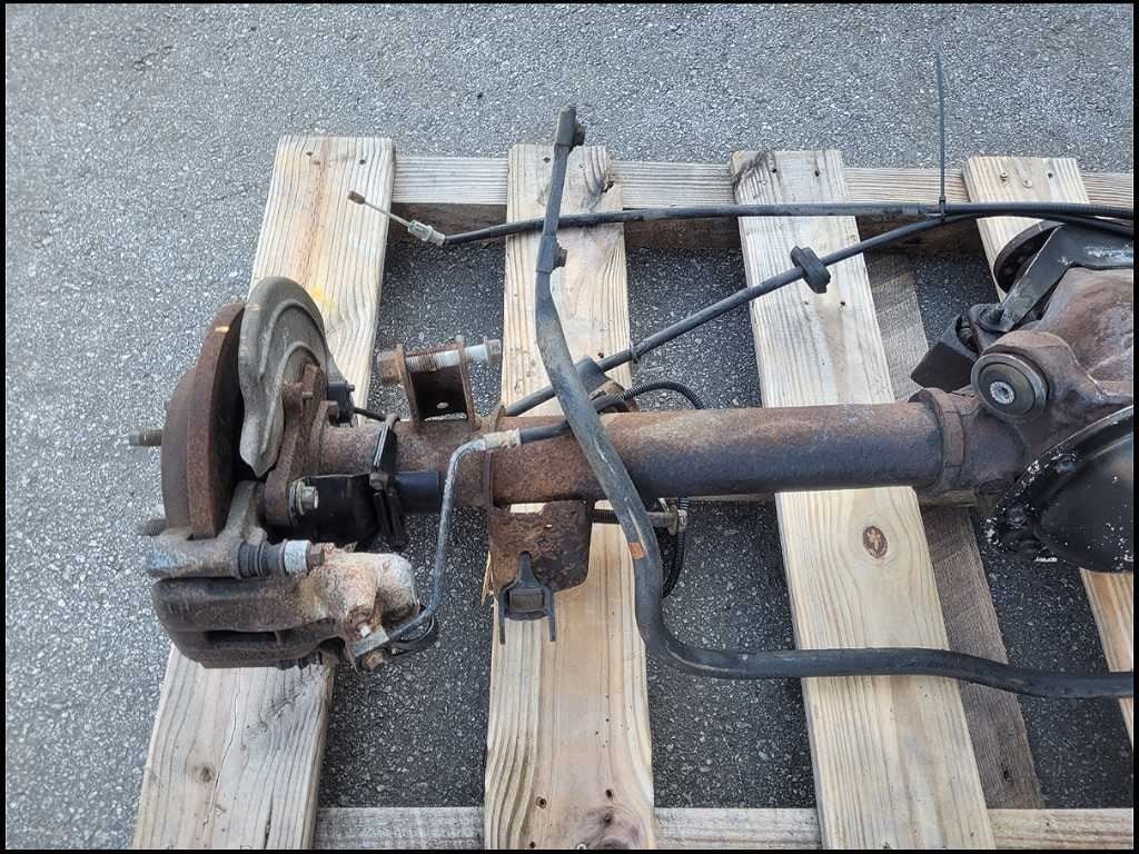 1999-2004 Ford Mustang GT Rear Axle 3.27 Gear Differential Brake Manual 2640 - The Parts Farm