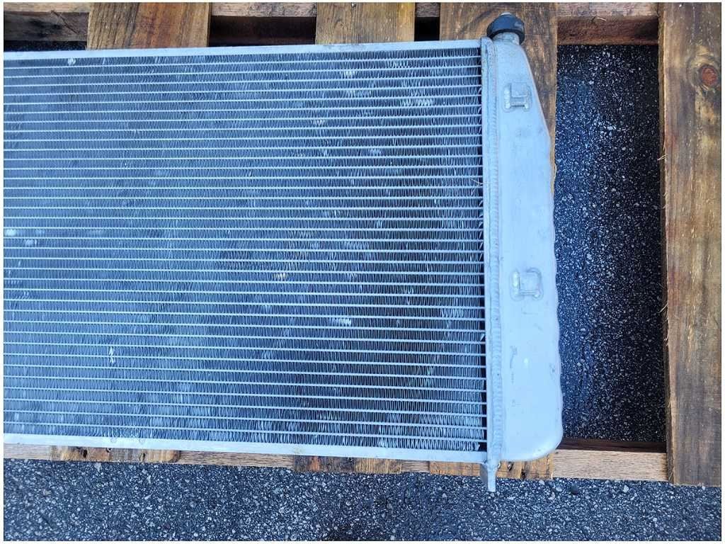 2001 - 2004 Chevrolet Corvette Z06 Dewitt Aluminum Radiator M/T Engine Cool 2846 - The Parts Farm