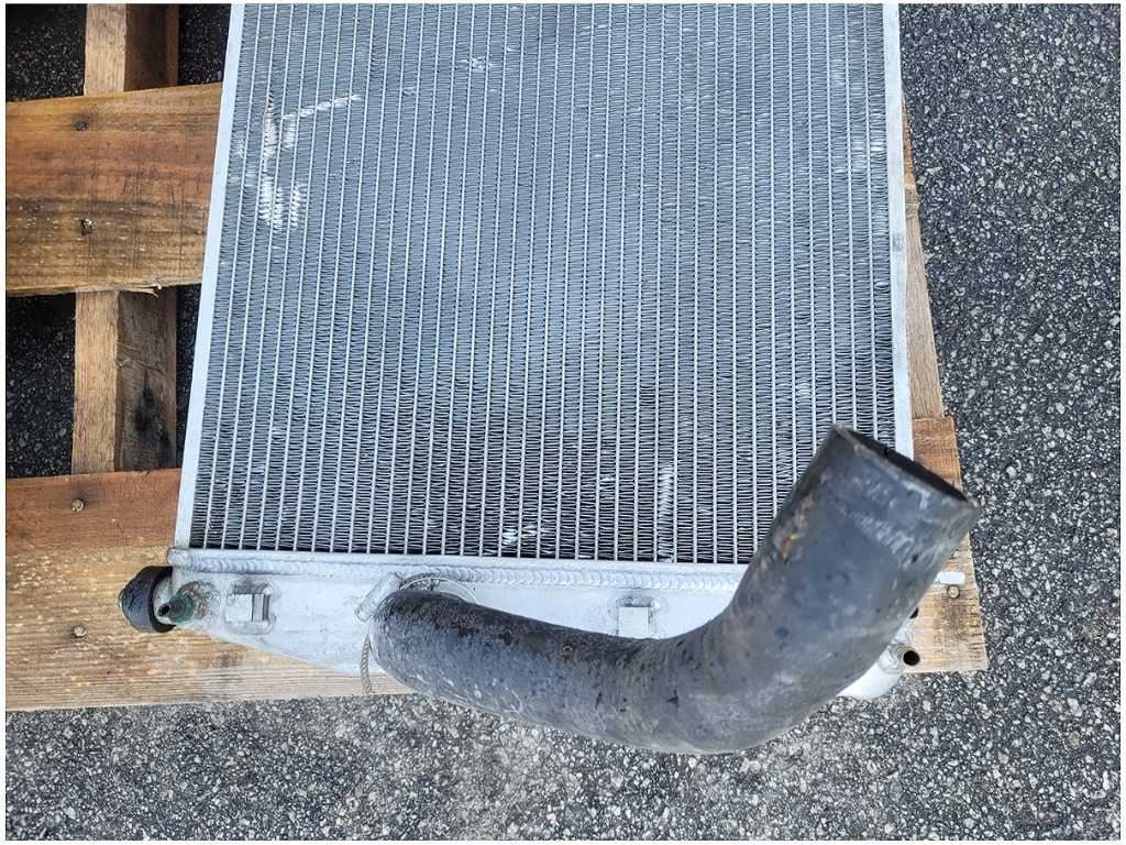 2001 - 2004 Chevrolet Corvette Z06 Dewitt Aluminum Radiator M/T Engine Cool 2846 - The Parts Farm