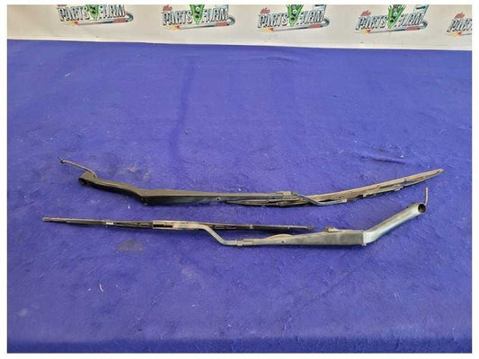 2001 - 2004 Chevrolet Corvette Z06 FRC C5 Front Windshield Wipers Blades Arms 2082 - The Parts Farm