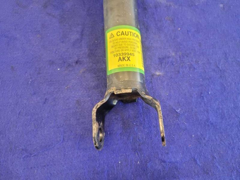 2001 - 2004 Chevrolet Corvette Z06 FRC C5 Rear Back Shock Suspension 2082 - The Parts Farm