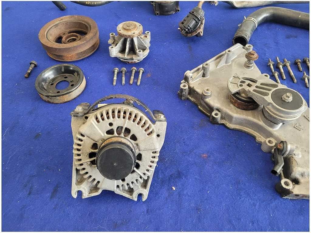 2003 - 2004 Mercury Marauder 32v 4.6 Timing Cover Parts Alternator Compressor 2623 - The Parts Farm