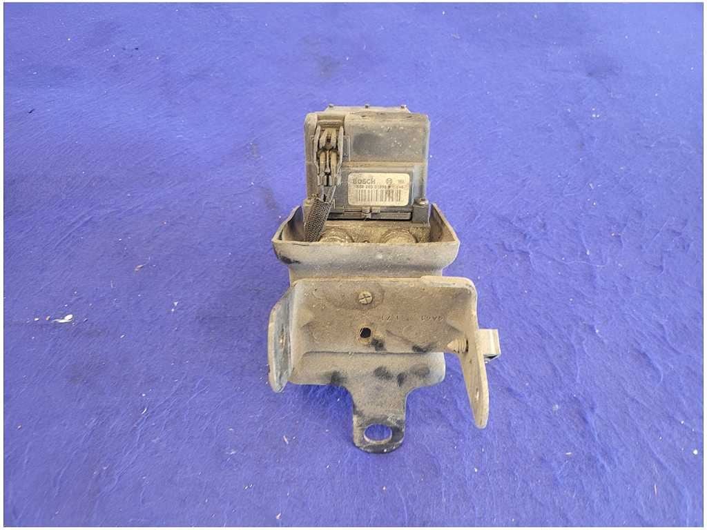 2003 - 2004 Mercury Marauder 32v 4.6L ABS Anti - Lock Brake Module Pump 2625 - The Parts Farm