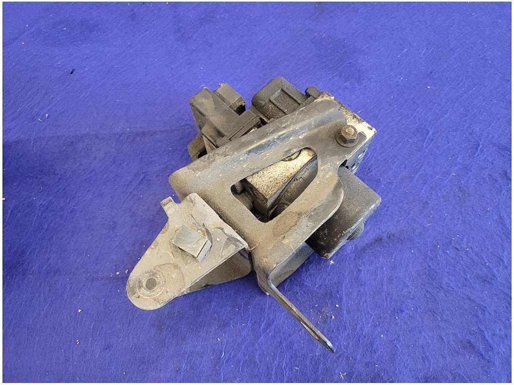 2003 - 2004 Mercury Marauder 32v 4.6L ABS Anti - Lock Brake Module Pump 2625 - The Parts Farm