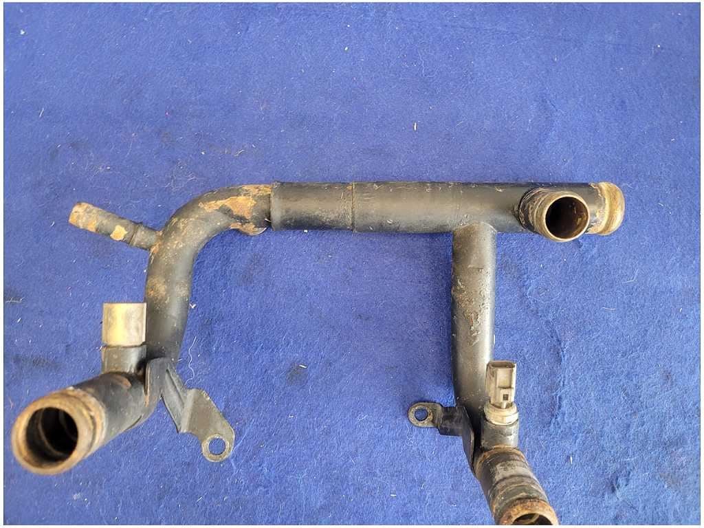 2003 - 2004 Mercury Marauder 32v 4.6L Coolant Crossover Tube Front Pipe 2623 - The Parts Farm