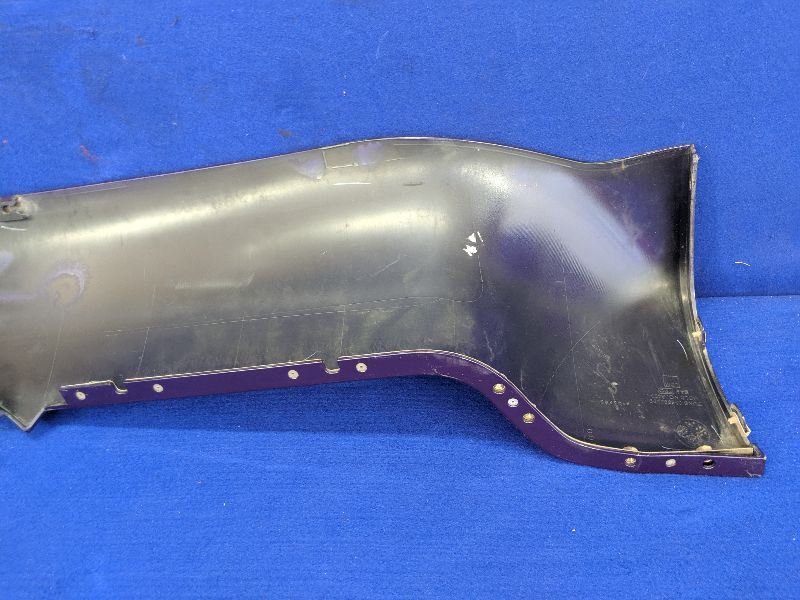 2003-2006 Chevrolet SSR Driver LH Middle Rocker Molding Trim Panel OEM - The Parts Farm