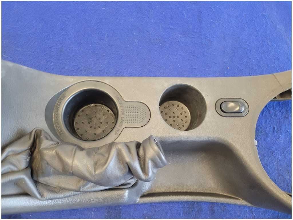 2003 Ford Mustang Cobra SVT GT Convertible Center Console Lid *Read 2924 - The Parts Farm