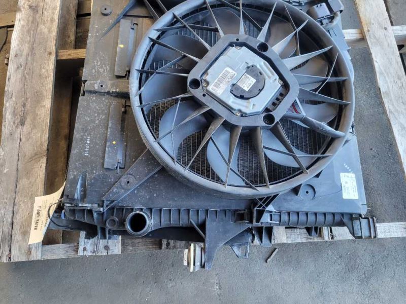 2004 - 2006 Porsche Cayenne Turbo 4.5L Radiator Cooling Fan Condenser Engine 2137 - The Parts Farm