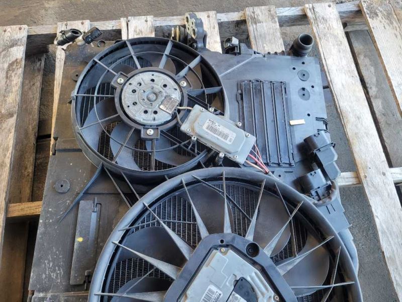 2004 - 2006 Porsche Cayenne Turbo 4.5L Radiator Cooling Fan Condenser Engine 2137 - The Parts Farm