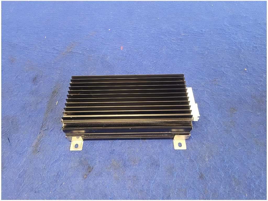 2004 Chevrolet SSR Pickup Truck Bose 15142743 Amp Amplifier Stereo Audio 2687 - The Parts Farm