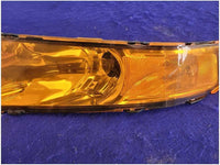 2005 - 2009 Ford Mustang GT 4.6L Passenger Front Turn Signal Parking Light 2723 - The Parts Farm