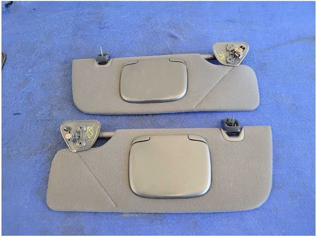 2005 - 2009 Ford Mustang GT Coupe Pair Front Sun Visors Shade Mirror 2857 - The Parts Farm