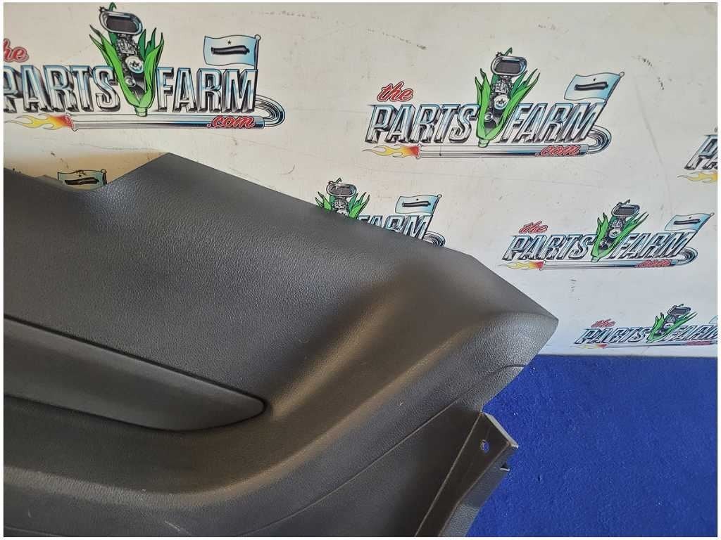 2005 - 2009 Ford Mustang GT Coupe Passenger Quarter Panel Trim Black 2808 - The Parts Farm