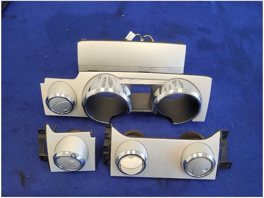 2005-2009 Ford Mustang GT Dash Trim Kit READ Vent Molding 2823 - The Parts Farm
