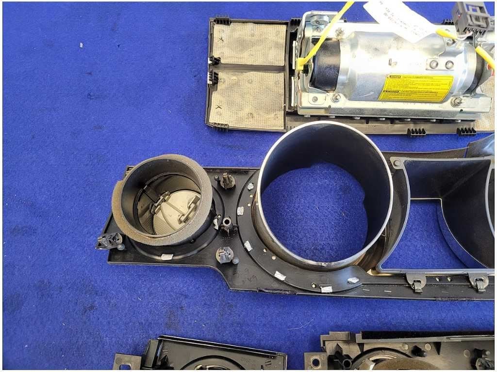 2005-2009 Ford Mustang GT Dash Trim Kit READ Vent Molding 2823 - The Parts Farm
