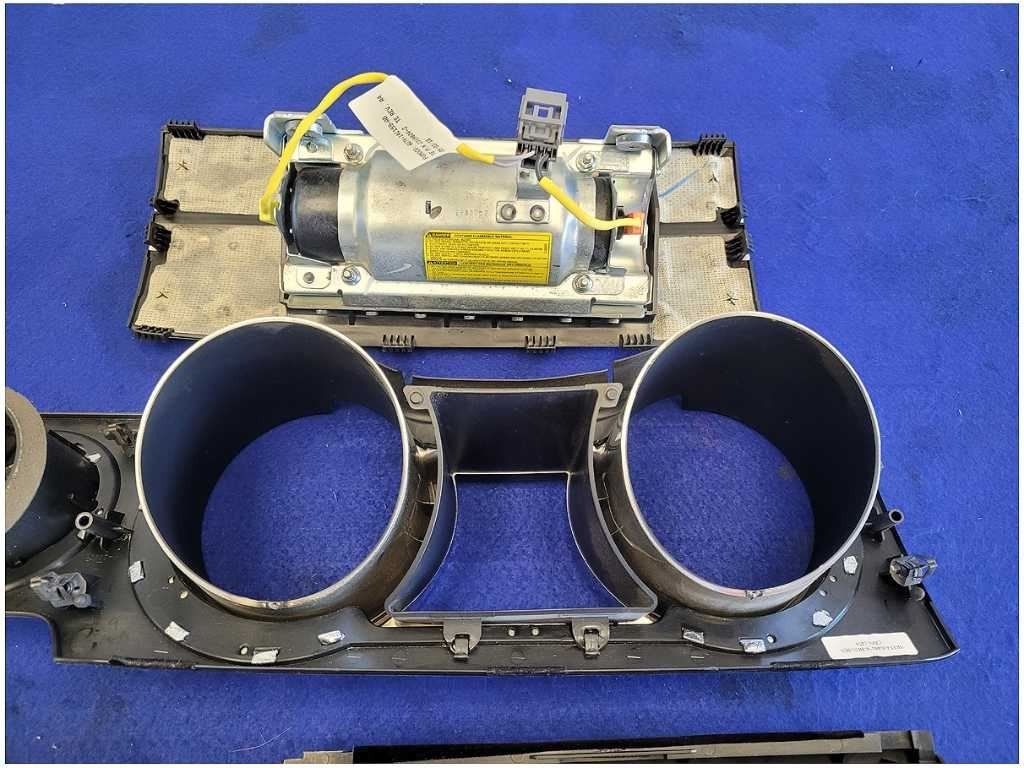 2005-2009 Ford Mustang GT Dash Trim Kit READ Vent Molding 2823 - The Parts Farm
