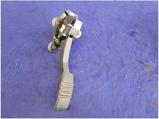 2005 - 2009 Ford Mustang GT Front Gas Pedal Throttle Drive By Wire 2723 - The Parts Farm