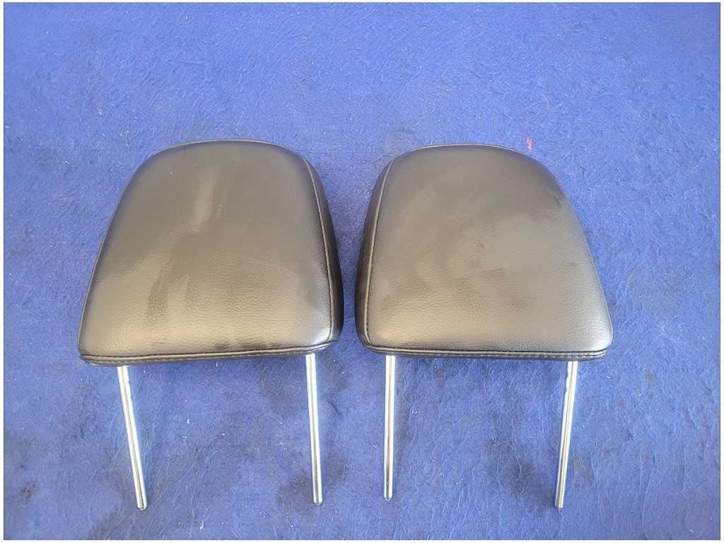2005 - 2009 Ford Mustang GT GT500 Pair Front Head Rests Leather Coupe 2808 - The Parts Farm