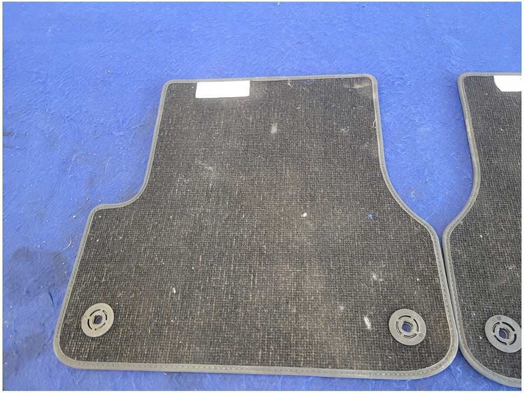 2005 - 2009 Ford Mustang GT GT500 Pair Front Used Floor Mats Carpet Liner 2808 - The Parts Farm