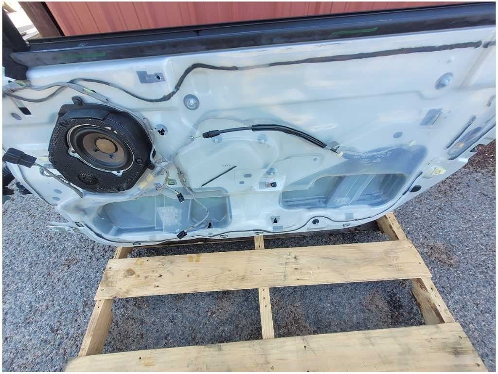 2005 - 2009 Ford Mustang GT Passenger Front Door Shell Coupe Paint TL 2857 - The Parts Farm