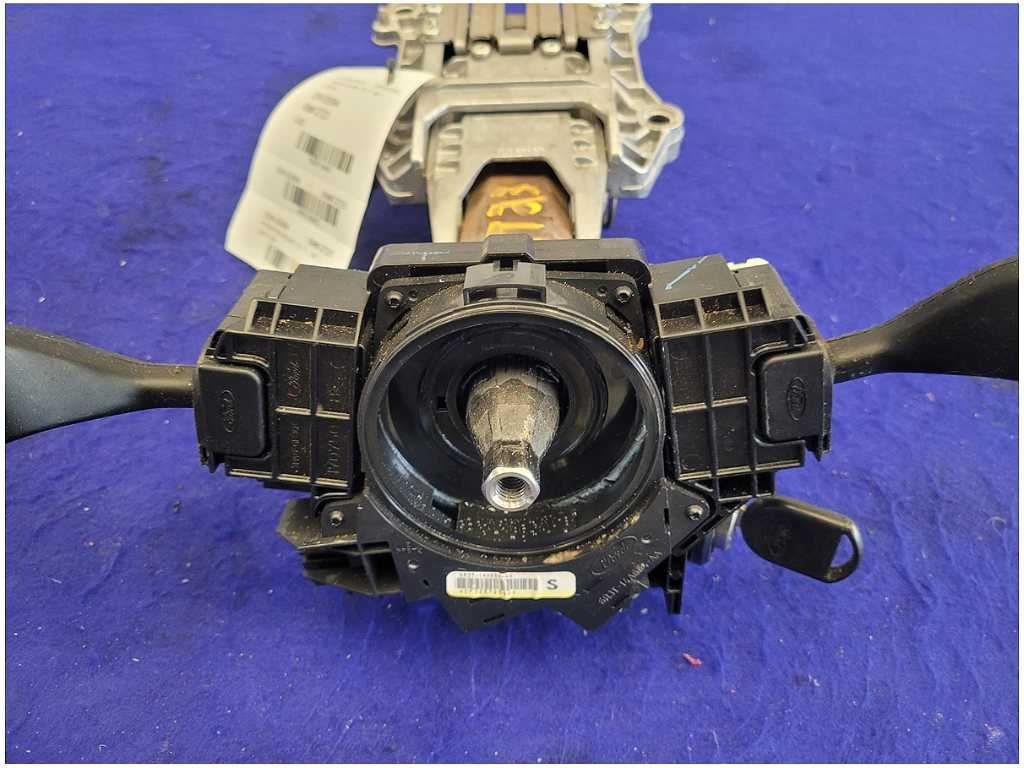 2005 - 2009 Ford Mustang GT Steering Column Turn Signal Multi - Function 2723 - The Parts Farm