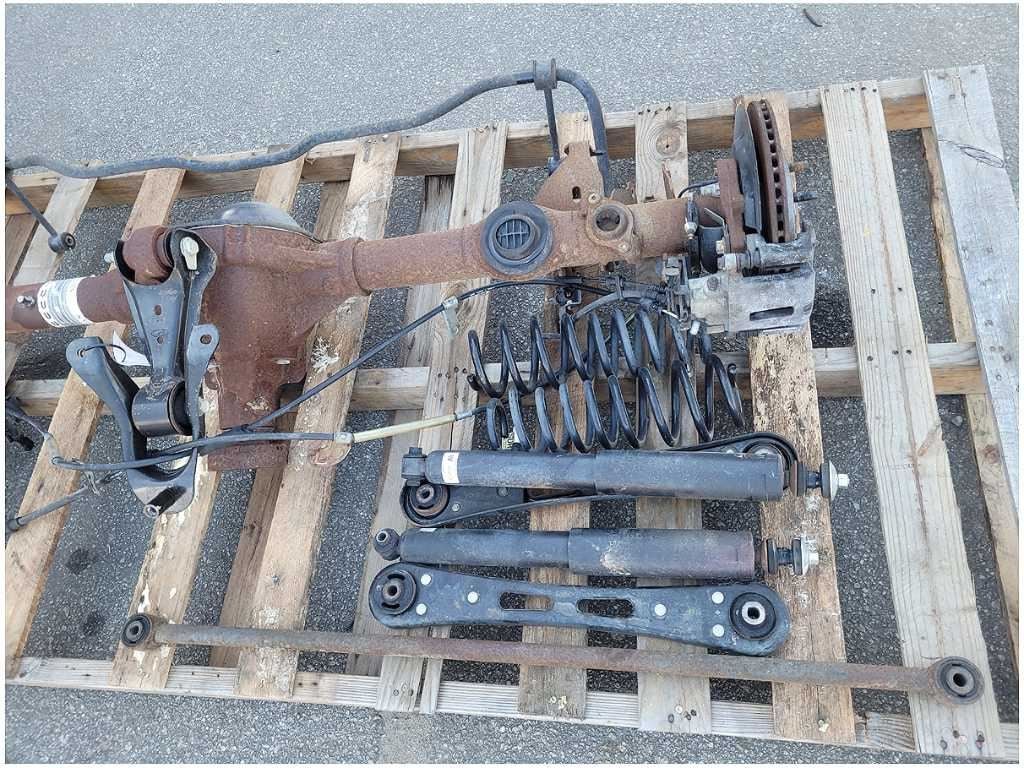 2005 - 2010 Ford Mustang GT 3.31 Rear Axle 8.8" Ring Gear Differential 2759 - The Parts Farm