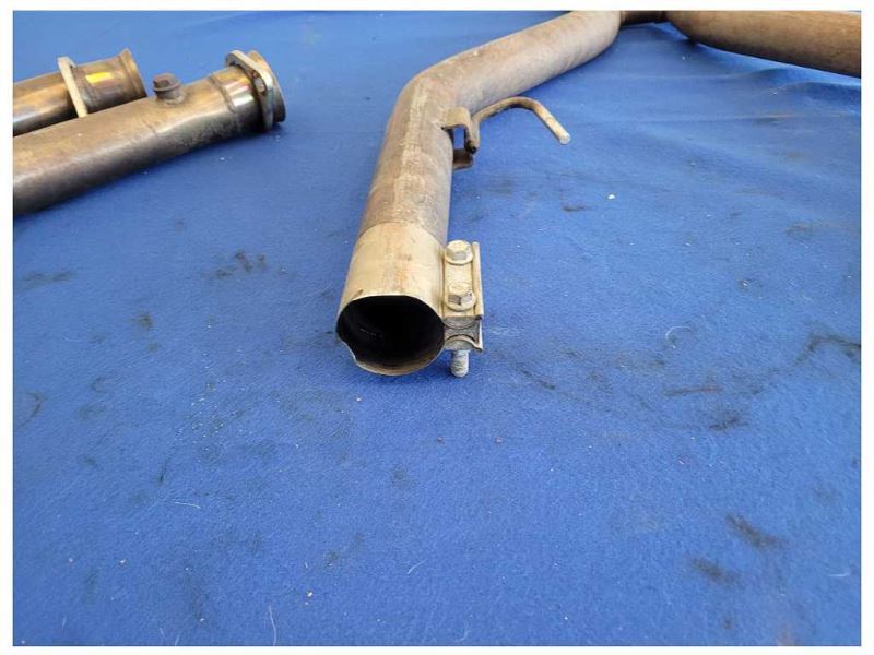 2005 - 2010 Ford Mustang GT 4.6L Aftermarket H Pipe Exhaust Clamp 2585 - The Parts Farm