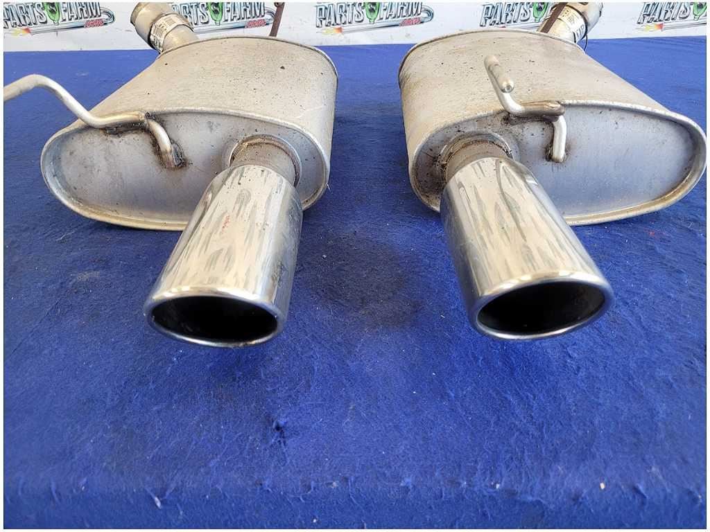 2005 - 2010 Ford Mustang GT 4.6L S197 Pair Mufflers Exhaust Tips Rear 2759 - The Parts Farm