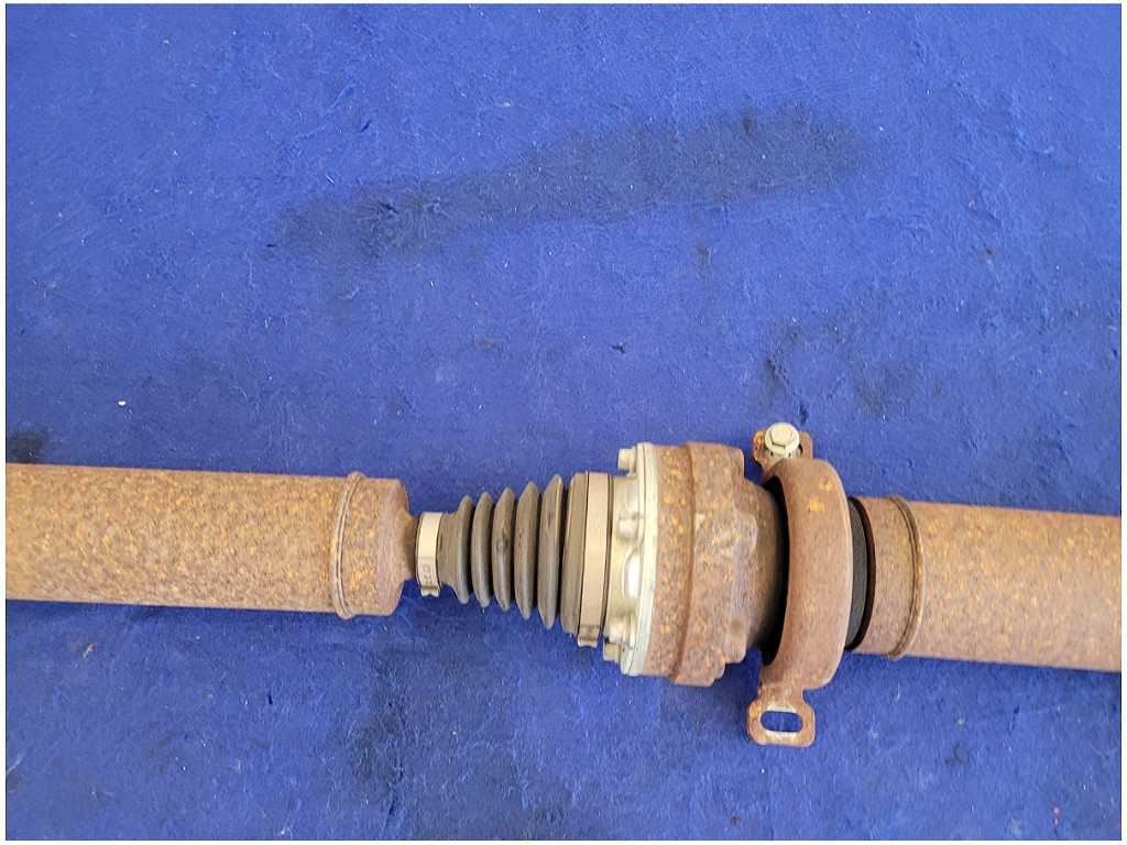 2005 - 2010 Ford Mustang GT S197 Driveshaft Automatic Transmission A/T 2759 - The Parts Farm