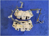 2005 - 2010 Ford Mustang GT S197 Pair Front Brake Calipers Pads Lines 2759 - The Parts Farm