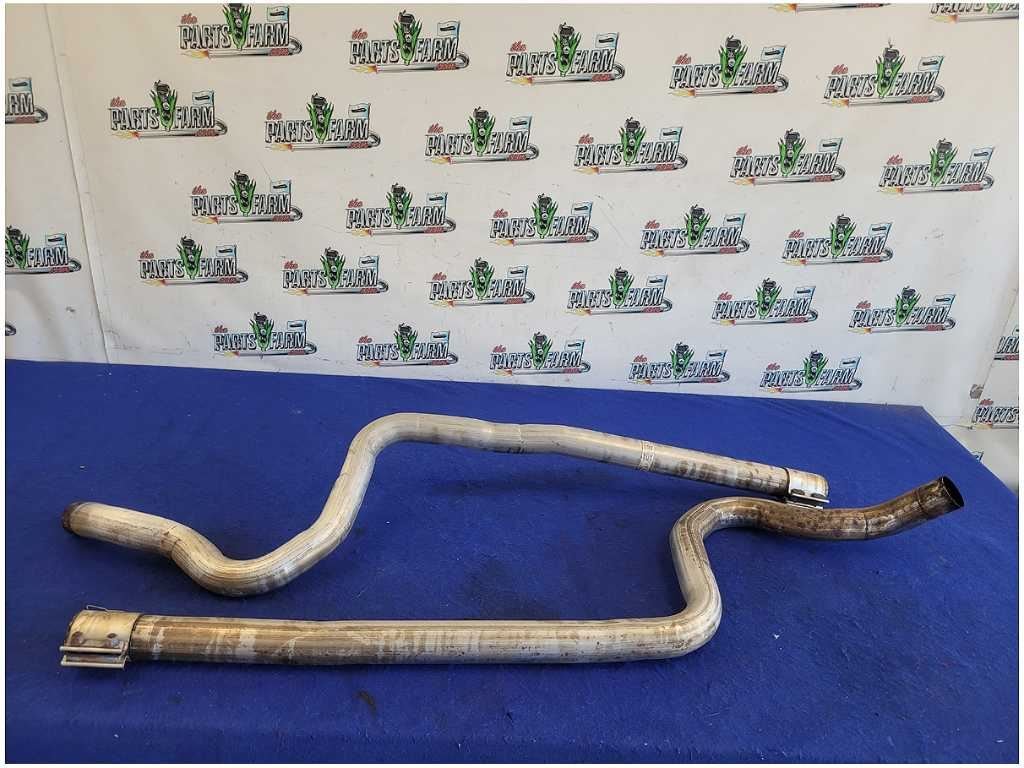 2005 - 2010 Ford Mustang GT S197 Pair Over Axle Pipes Exhaust Pipe 2759 - The Parts Farm