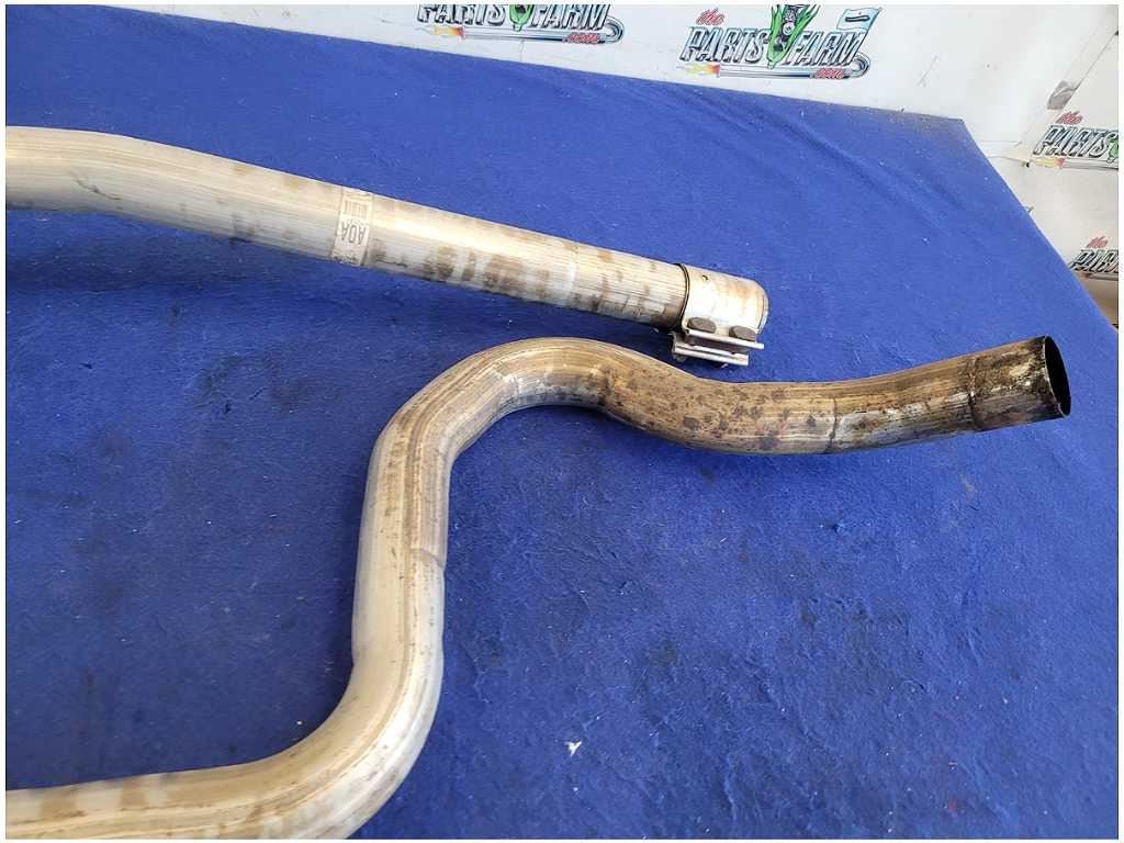 2005 - 2010 Ford Mustang GT S197 Pair Over Axle Pipes Exhaust Pipe 2759 - The Parts Farm