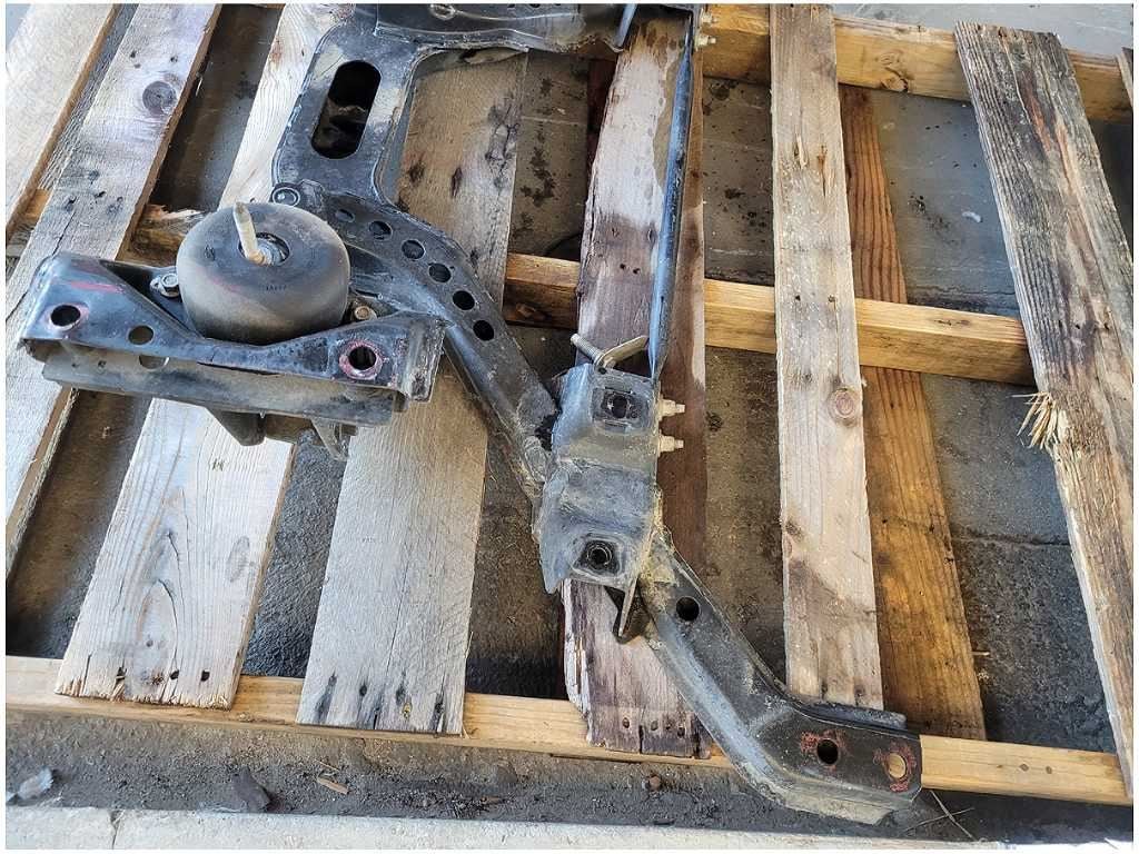 2005 - 2010 Ford Mustang GT S197 V8 Front K Member Engine Cradle Chassis 2759 - The Parts Farm