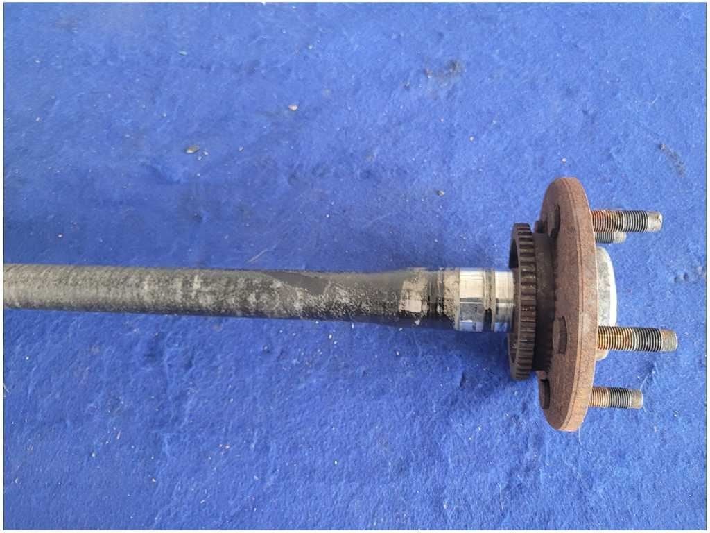 2005-2014 Ford Mustang GT GT500 Driver Left Axle Shaft Half 31 Spline Half 2875 - The Parts Farm