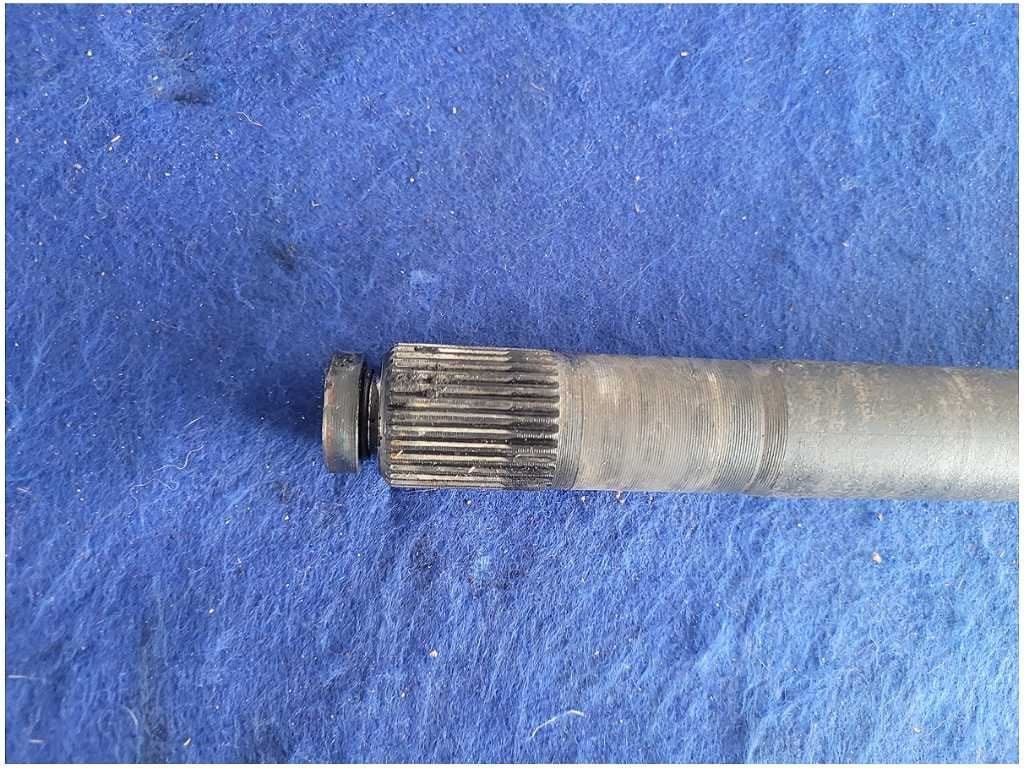 2005-2014 Ford Mustang GT GT500 Driver Left Axle Shaft Half 31 Spline Half 2875 - The Parts Farm