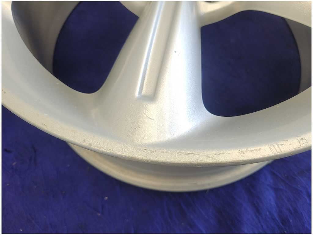 2005 - 2014 Ford Mustang GT S197 Wheel 18x8 Painted Oval Spoke Rim 514 - The Parts Farm