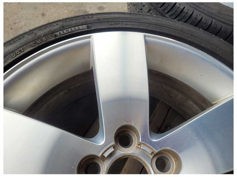 2008 - 2009 Pontiac G8 Sedan 6.0L V8 Set Wheel 19x8 Silver Spoke Scuffs 2529 - The Parts Farm
