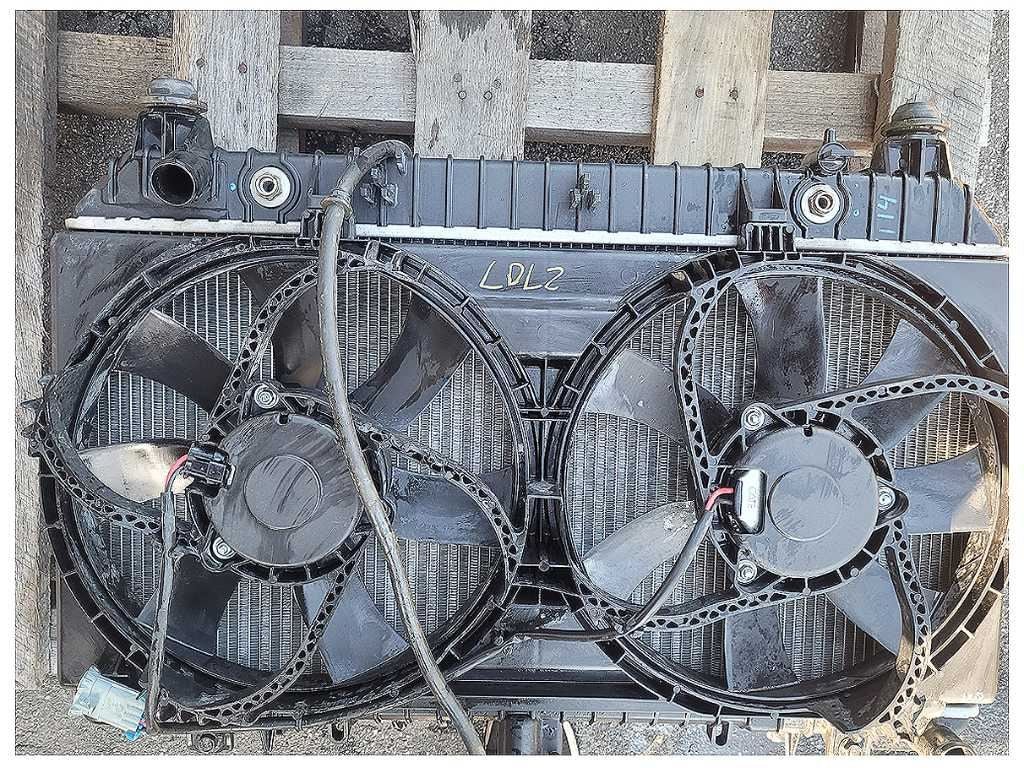 2010 - 2011 Chevrolet Camaro SS Radiator Fan Condenser M/T Cooling Engine 2588 - The Parts Farm