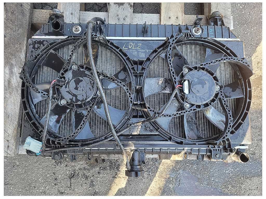 2010 - 2011 Chevrolet Camaro SS Radiator Fan Condenser M/T Cooling Engine 2588 - The Parts Farm