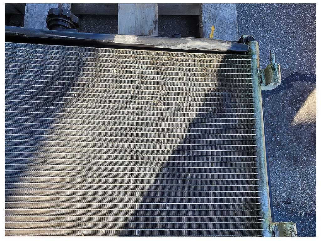 2010 - 2011 Chevrolet Camaro SS Radiator Fan Condenser M/T Cooling Engine 2588 - The Parts Farm