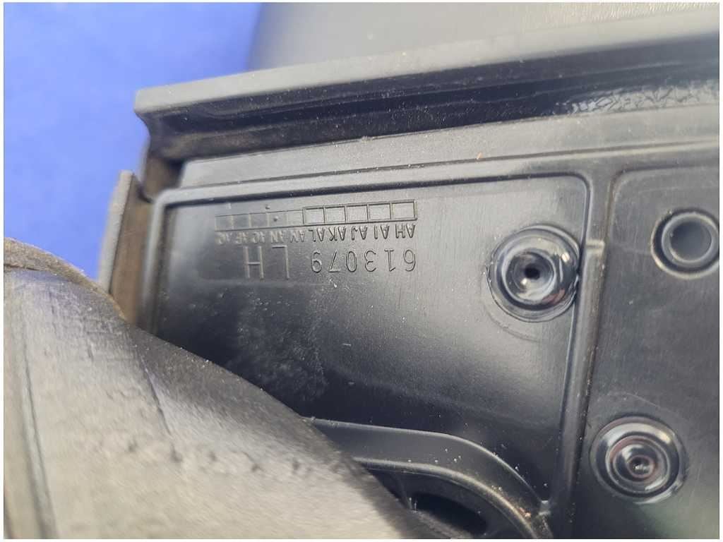 2010 - 2012 Ford Mustang GT Coupe Driver Rear View Mirror Glass Spot Paint 2880 - The Parts Farm