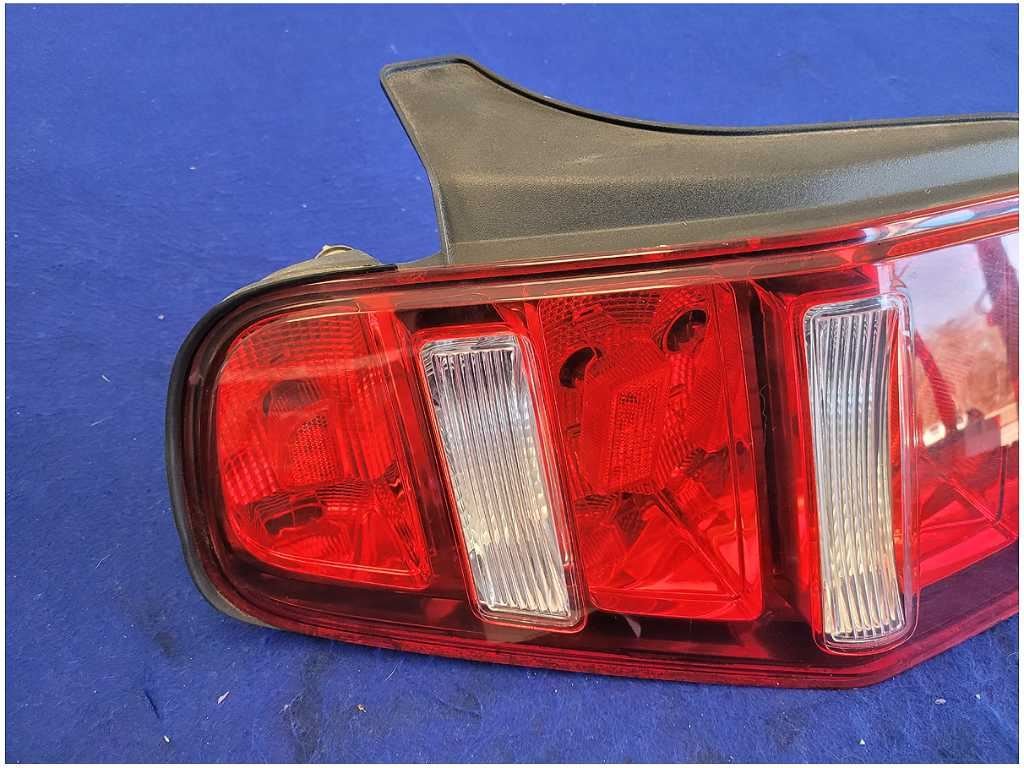 2010 - 2012 Ford Mustang GT S197 Driver Rear Taillight Brake Light Lamp 2759 - The Parts Farm