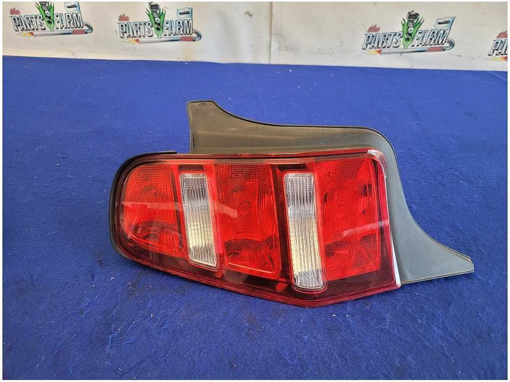 2010 - 2012 Ford Mustang GT S197 Driver Rear Taillight Brake Light Lamp 2759 - The Parts Farm