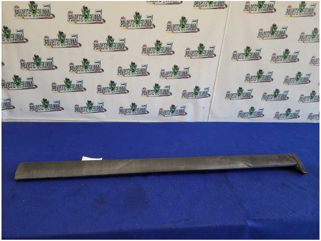 2010 - 2012 Ford Mustang GT S197 Passenger Lower Rocker Panel Textured Black2759 - The Parts Farm