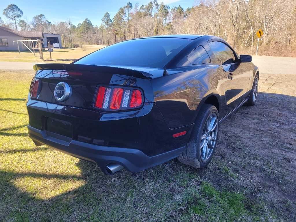 2010 - 2012 Ford Mustang GT Trunk Deck Lid Back Coupe Spoiler Emblem Paint UA 2670 - The Parts Farm