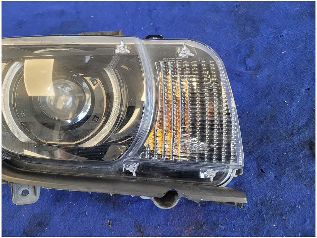 2010 - 2013 Chevrolet Camaro Front Passenger Headlight Halogen HID Lamp Light 2835 - The Parts Farm